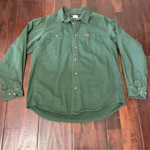 Wrangler Riggs Workwear Long Sleeve Button Down Work Shirt in Forest Green XL - Picture 1 of 4
